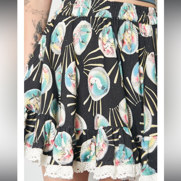 Fashion Brand Company FBC Baseballs Linen Petticoat Mini Skirt - Picture 4 of 9